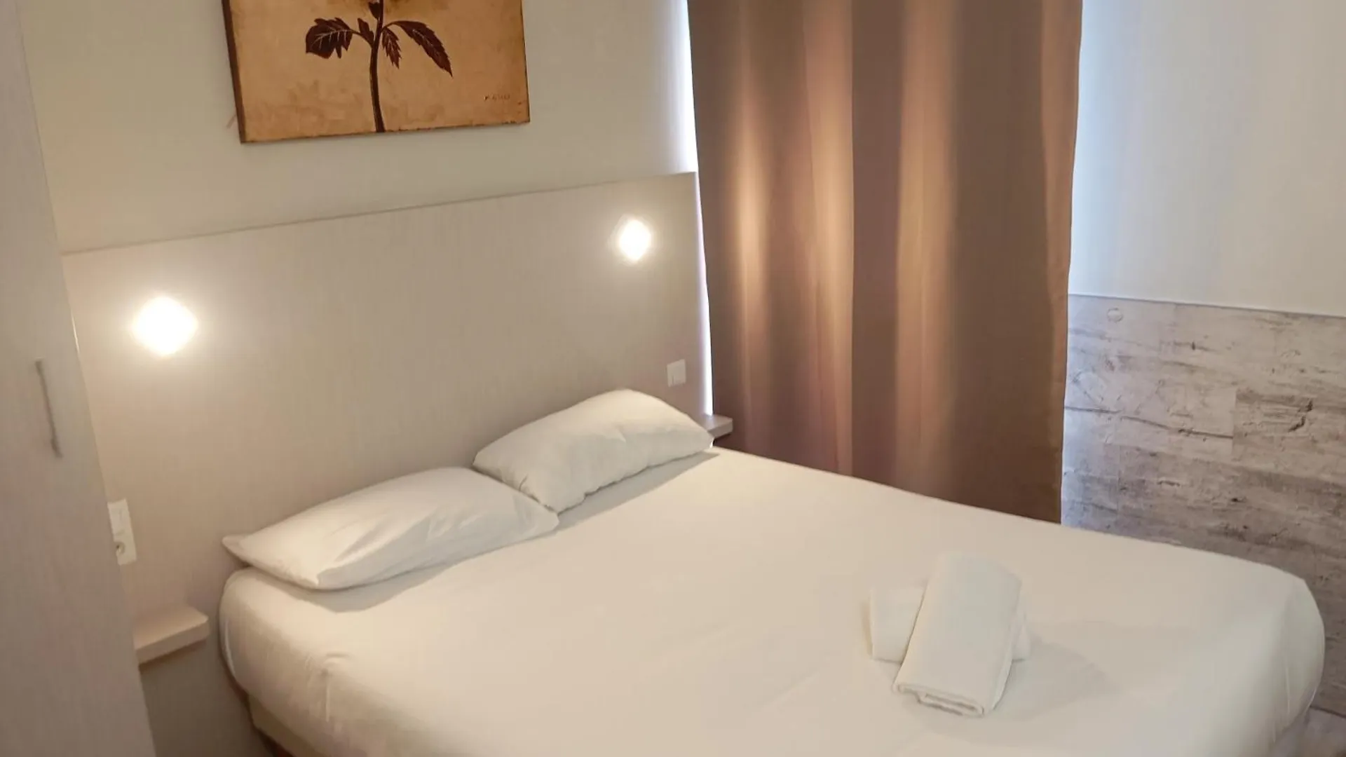 Logis Hotel Acotel Le Pontet